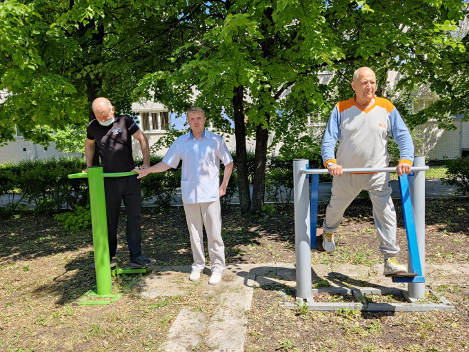 .